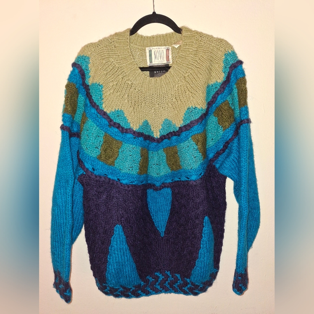 Vintage Novo Unisex Multicolor Handknit Sweater